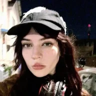 ashdiukfewogret